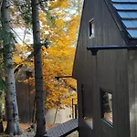 بيت للعطل Slow Huts