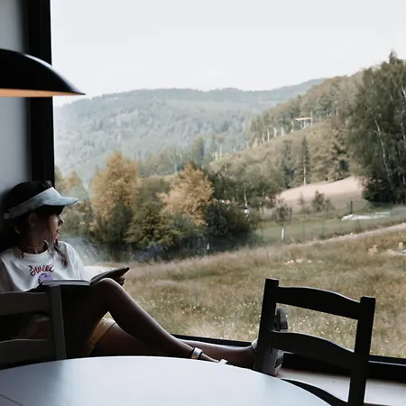 Slow Huts Дом отдыха *