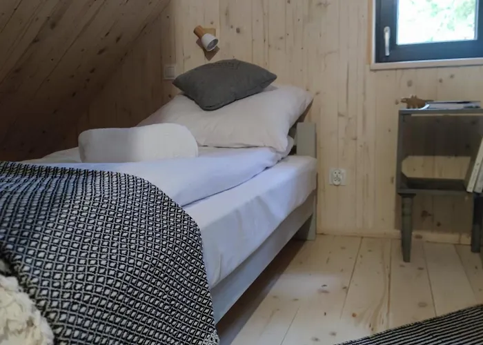 Slow Huts Międzygórze